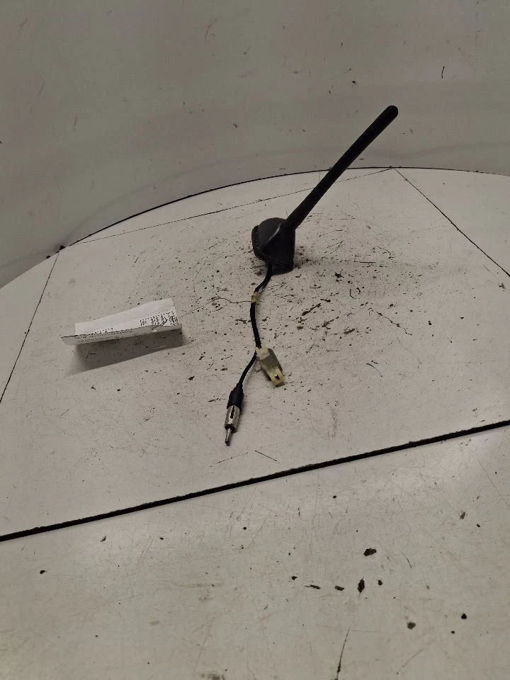 Antena SENTRA 2011 1381769 Foto 2 de 4