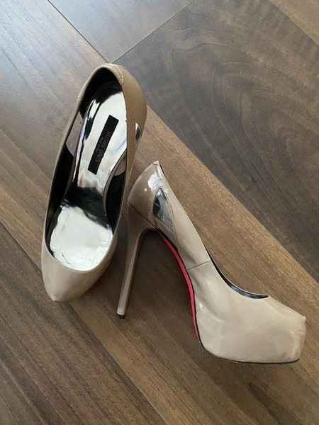 Women Ruthie Davis Heels Beige Leather 38