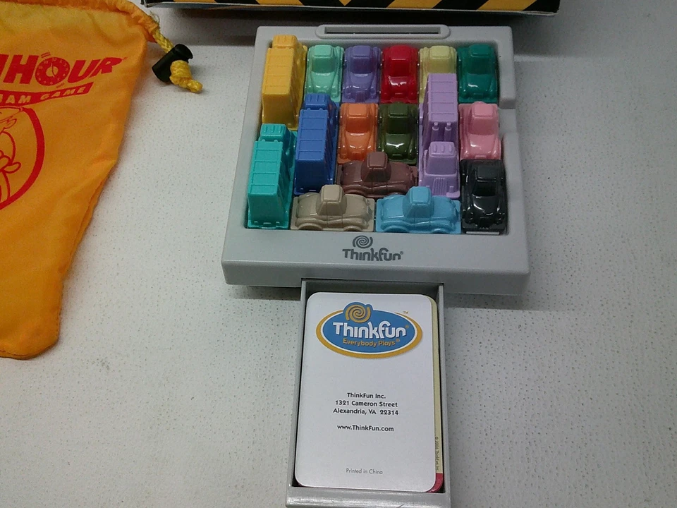 THINKFUN EVERYBODY PLAYS - RUSHHOUR - DAS GENIALE STAUSPIEL - MIT BONUS-BEUTEL - Bild 4 von 4