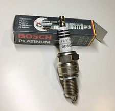 Bosch WR7DP Zündkerze Platin passend für PEUGEOT RENAULT SKODA VW MERCEDES spark