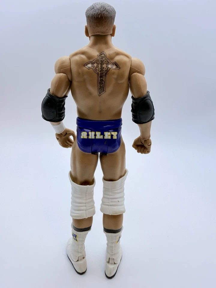 WWE Mattel The  Alex Riley Battle Pack Action Figures Series 13 - Image 3 of 4
