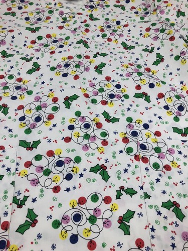 Uniform City Scrubs Christmas Light Patterns size M Pockets - Picture 2 of 8