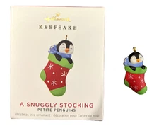 Hallmark 2021 A Snuggly Stocking Petite Penguins #6 Mini Keepsake Xmas Ornmt NIB