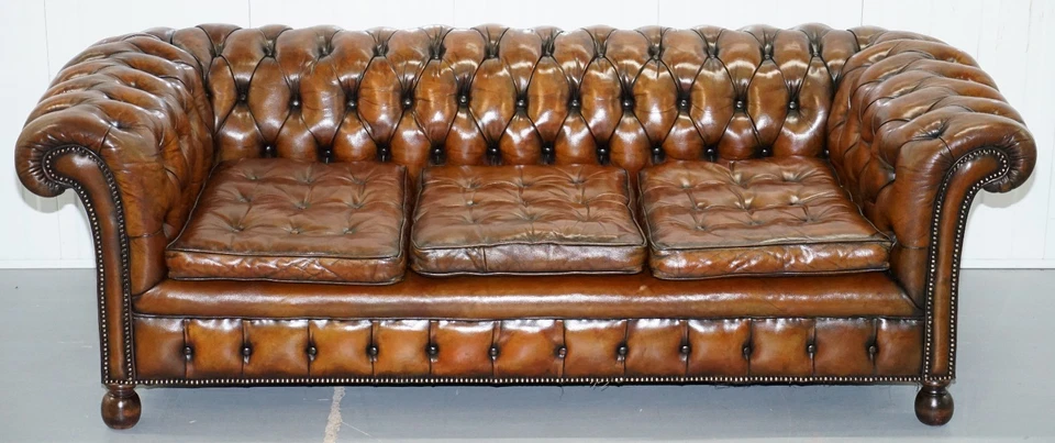 FULLY SPRUNG THOMAS CHIPPENDALE RESTORED AGED BROWN LEATHER CHESTERFIELD SOFA — 第 2/4 张图片