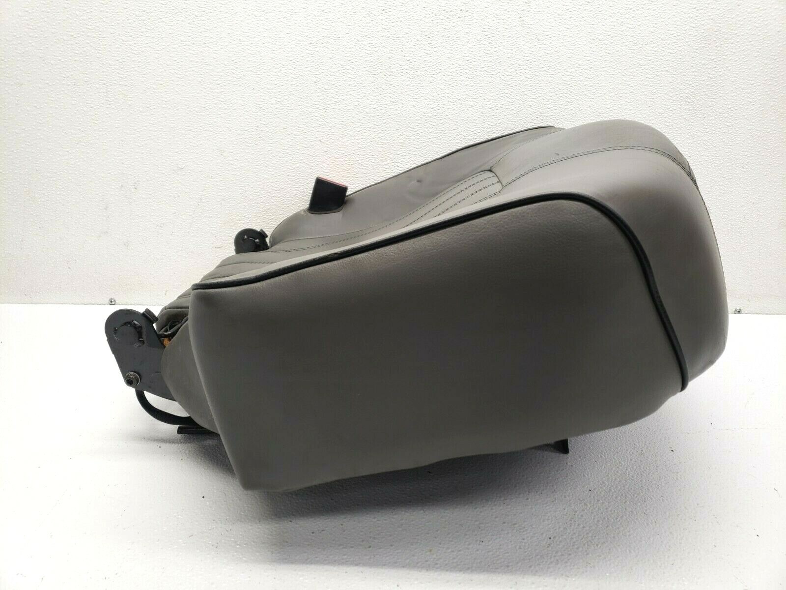 04-08 MASERATI QUATTROPORTE REAR RIGHT PASSSENGER BOTTOM SEAT CUSHION LOT529 OEM