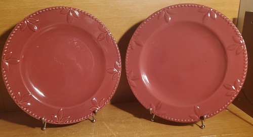Signature SORRENTO BEAUJOLAIS Dinner plate set of 2, 11 3/8", Red, New, NWT - Picture 3 of 8
