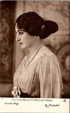 THE MOST BEAUTIFUL WOMEN OF FRANCE : FLOWER SERIES : LE MUGUET : NOYER : RPPC