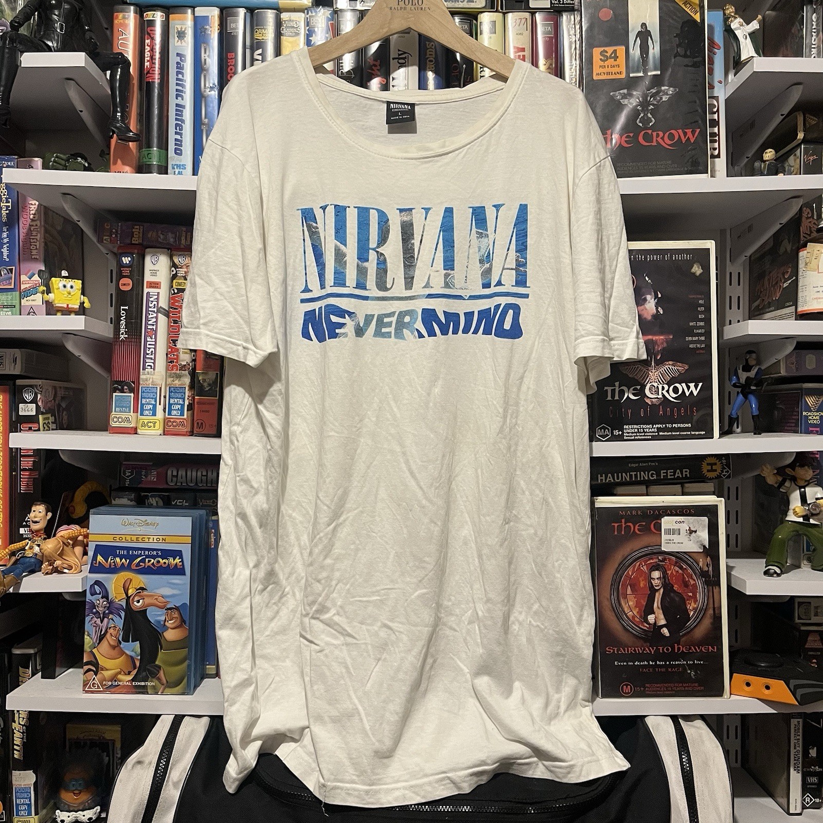 Nirvana Nevermind 2018 Official Licensed Band Tee… - image 1