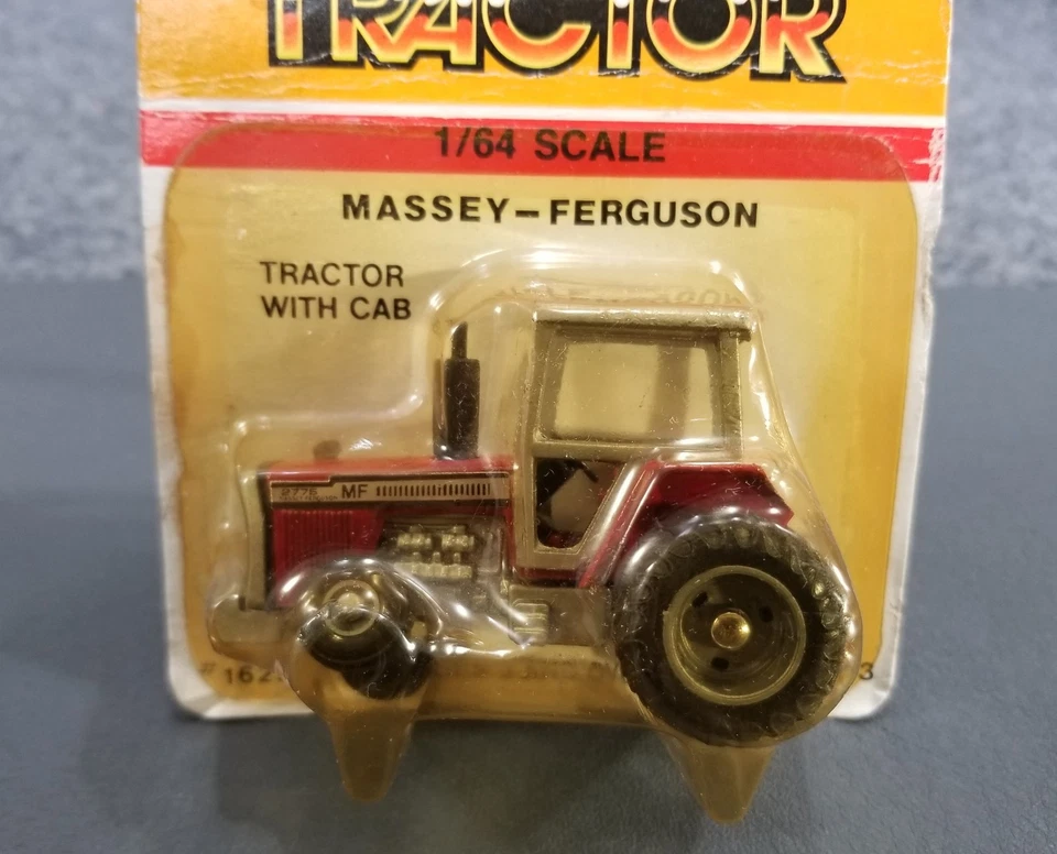 VTG ERTL 1/64 1703 MASSEY FERGUSON TRACTOR W/CAB DIECAST METAL IOP - Image 2 of 4