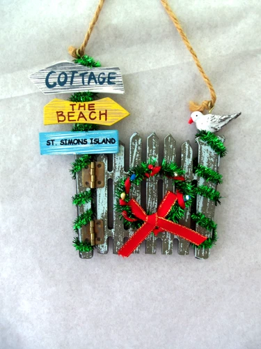 St. Simon’s Island Georgia Souvenir Christmas Ornament!  COTTAGE & BEACH SIGNS!