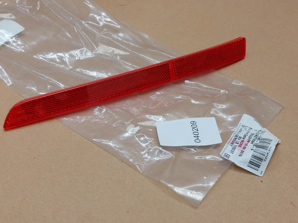 Reflector luz trasera izquierda volkswagen transporter caravelle t5 7e0945105a original Foto 2 de 4