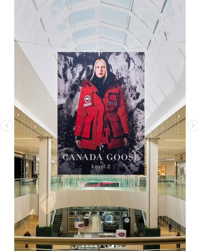 $1550 Canada Goose Liberty Parka Donna Fortune Rosso Nuovo senza etichette XS 2XS