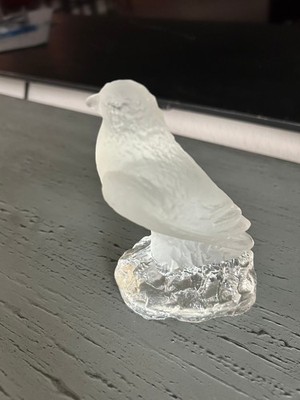 Lindshammar Sweeden Frosted Crystal Bird Sculpture H 5'', W 4 