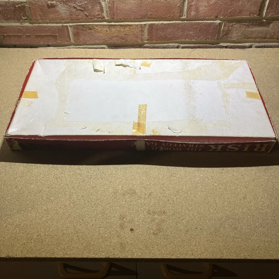 Vintage Parker Risk 1960's world strategy board game - Complete - Image 2 of 4