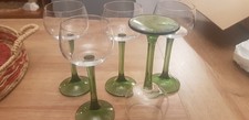 Set of 5 Green TAPERED Stem