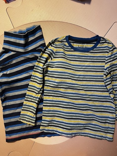 Bekleidungspaket 8teilig Jungs 110/116 Langarmshirts Sweatshirts