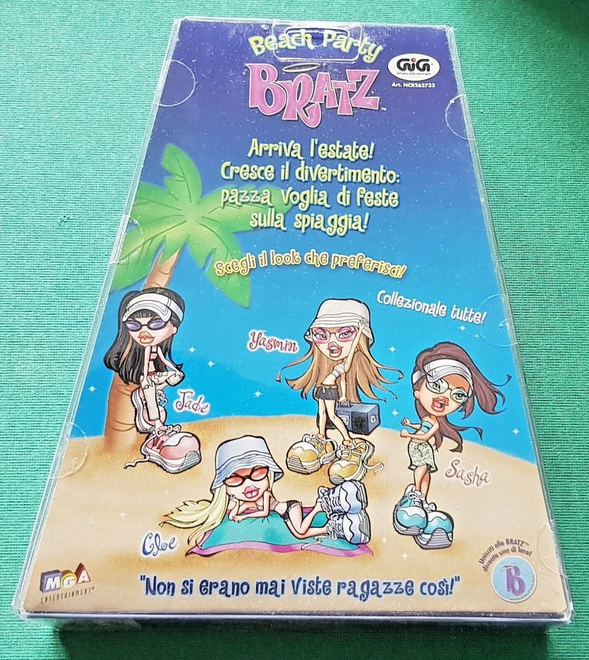 Bratz Beach Party "Cloe" MGA Entertainment/ Gig 2002 - Immagine 4 di 4