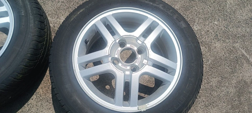 Ford 195/60 R15 88H 6x15 ET52,5 Sommerreifen 98AB-DA Räder - Bild 4 von 4