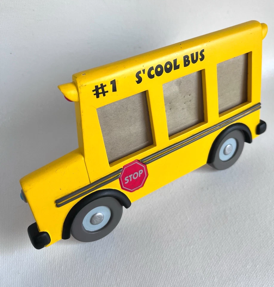 Marco de fotos vintage de autobús escolar Malden International Designs #1 1999 Foto 2 de 4