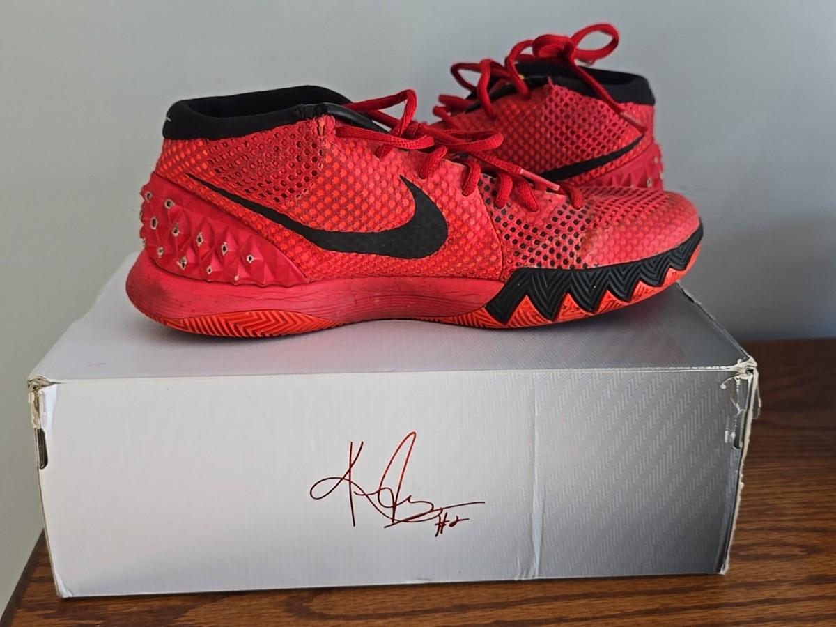 Size 9 - Nike Kyrie 1 Deceptive Red Crimson/Black-University