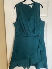 NWOT NINE WEST Emerald Lined Wrap Mini Dress Satin Finish Abstract Cheetah XXL