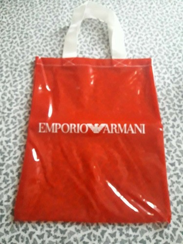 borsa bustina sacca in plastica rossa impermeabile emporio armani manici  bianco | eBay