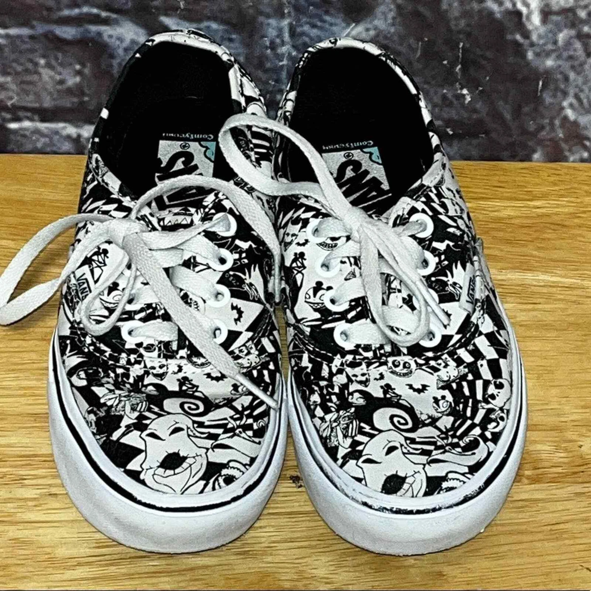 Vans x Disney Nightmare Before Christmas Collage Comfycush Shoes Mens 4 WMN 5.5