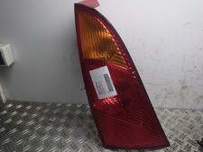 Rückleuchte links Außen  Ford Focus (DAW, DBW) Heckleuchte Links Außen 521143