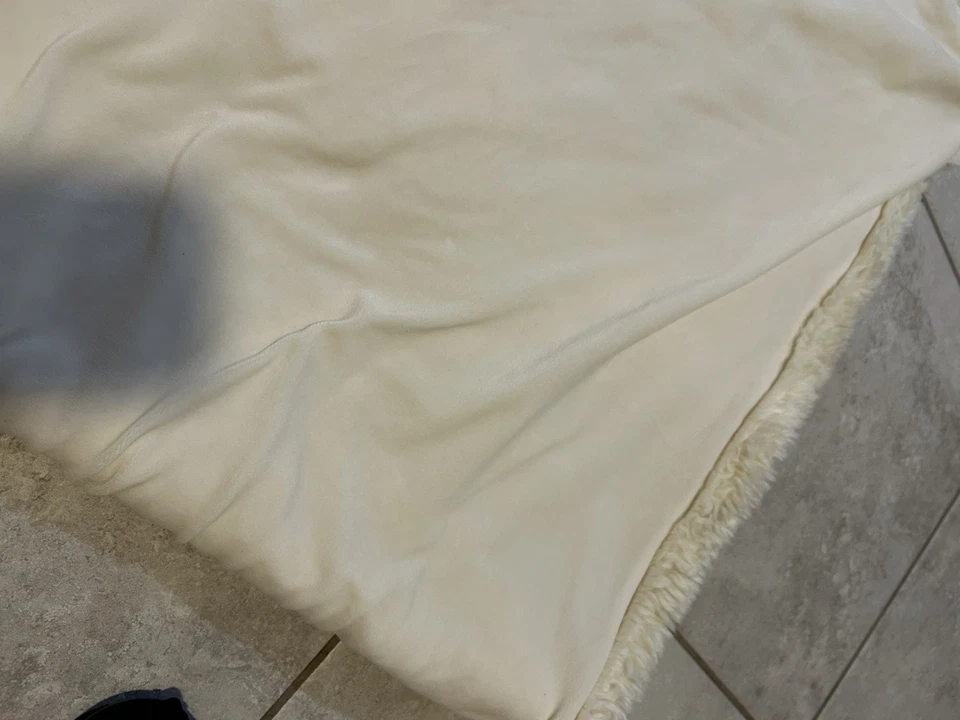 Herrajes de restauración derecha bebé niño BLANCO funda de edredón tiro Foto 4 de 4