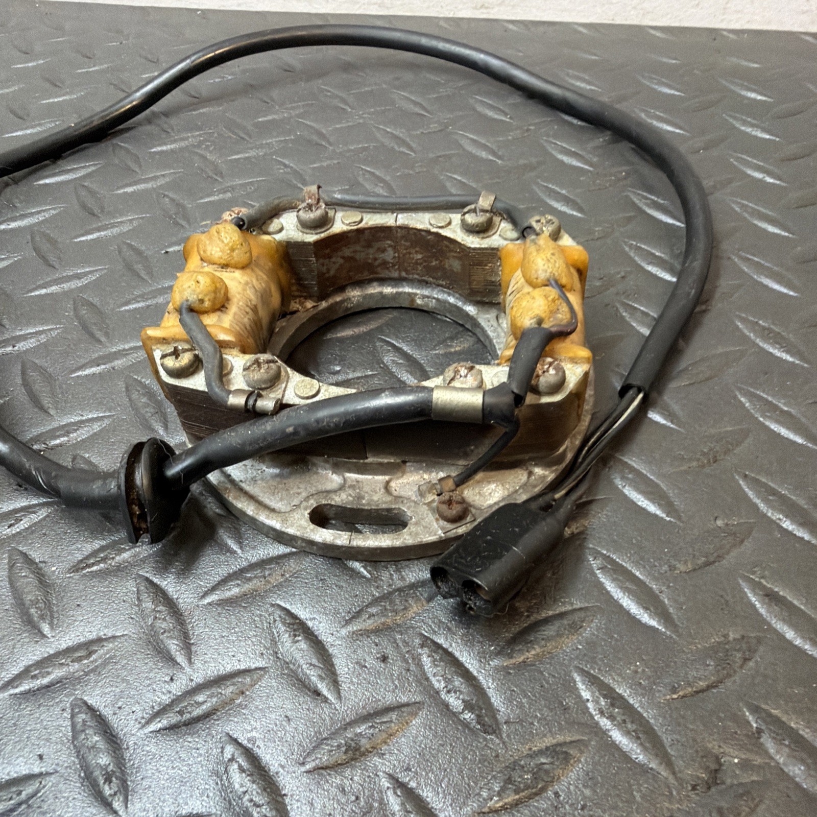 1978 78 SUZUKI RM400 RM 400 OEM Stator Magneto Generator GOOD SPARK!