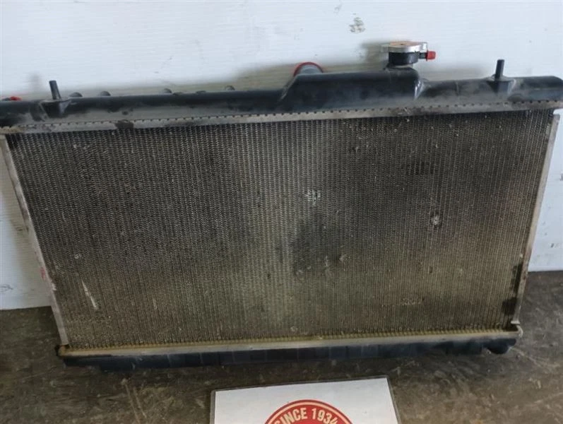 Núcleo radiador de refrigeración del motor Subaru Impreza 2004-2007 2,0 litros turbo 10856030 Foto 4 de 4