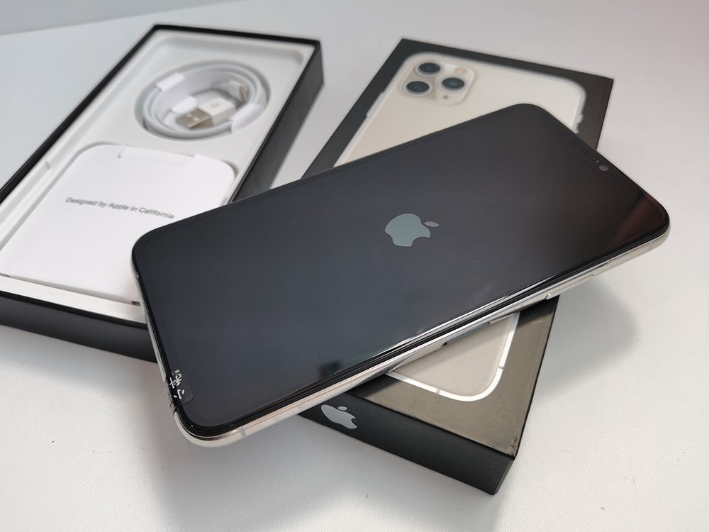 Apple iPhone 11 Pro Max (Silver) 64GB,256GB,512GB - with