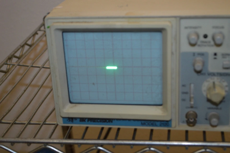 BK PRECISION 2120 20MHZ OSCILLOSCOPE  (JLU45) - Image 2 of 4