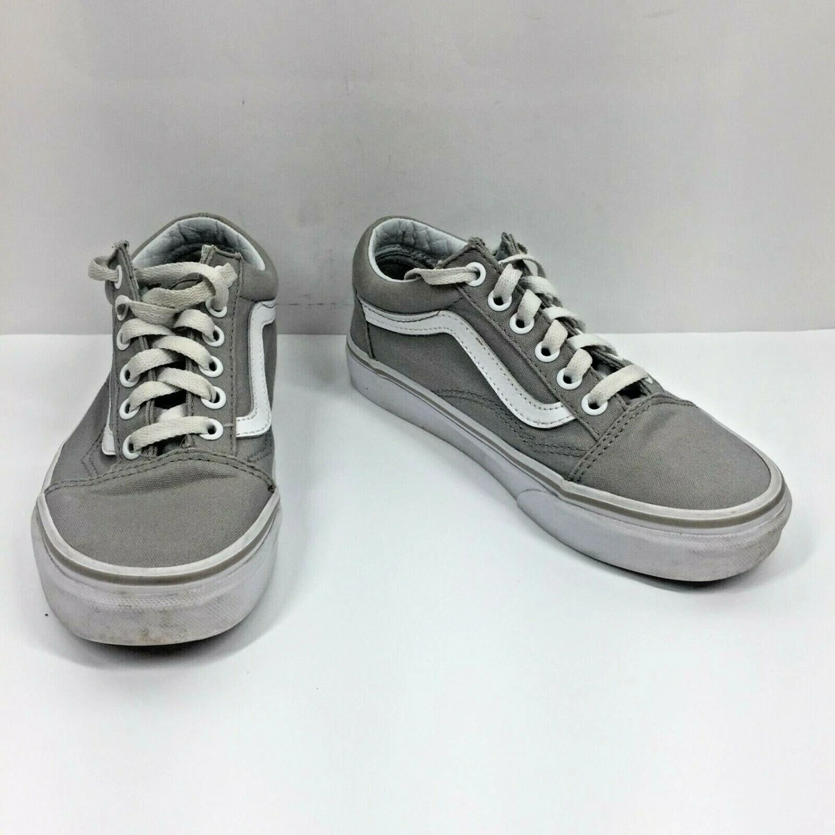 athletic vans womens
