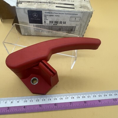 A9588900064 Genuine Mercedes Atego Axor Red Lever Handle Cab Unlock NOS OEM