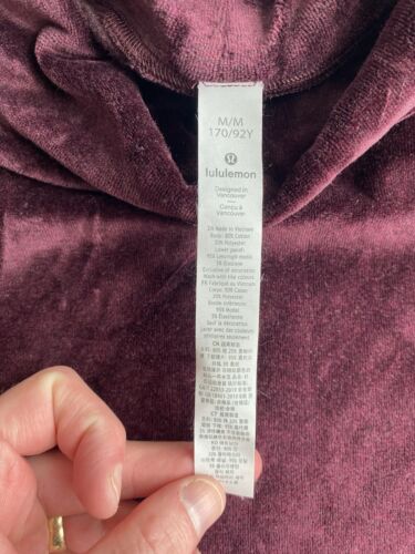 Women’s Lululemon Jumper Pullover Sweater Fleece / Velour Burgundy Size Medium - Picture 3 of 12
