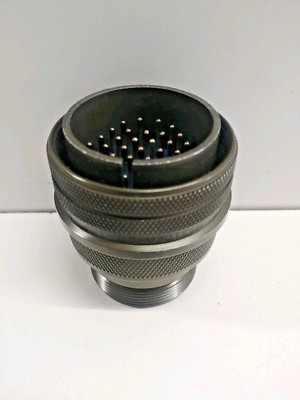 NEW OLD STOCK! AMPHENOL THREADED CIRCULAR SOLDER CONNECTOR MS3106A-28-15P