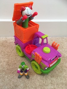 imaginext joker van