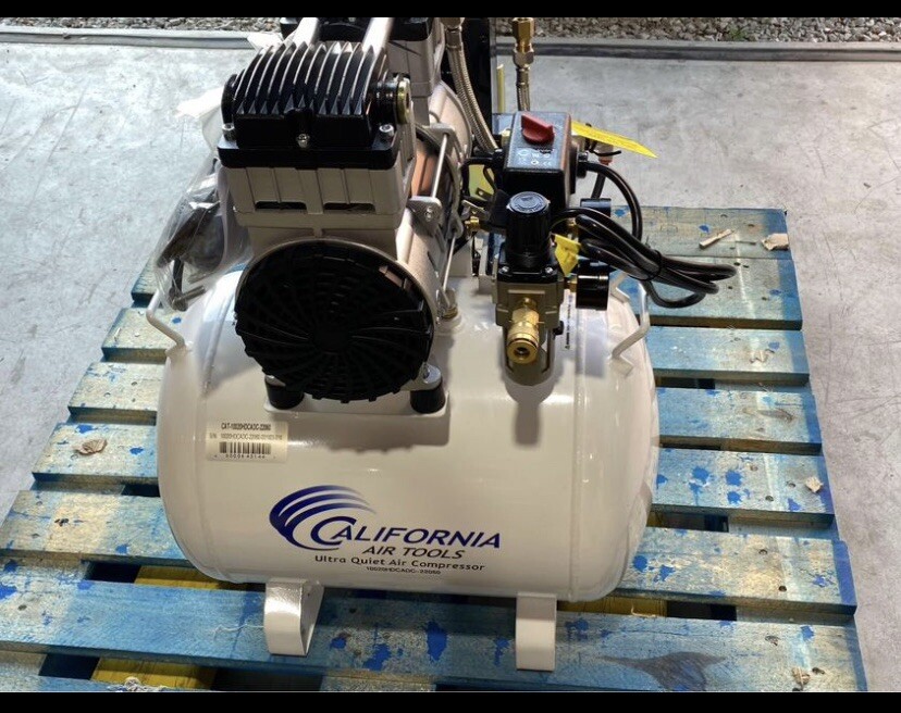 California Air Tools 10020HDCADC-22060 2HP 10gal OilFree Air Compressor w/Dryer