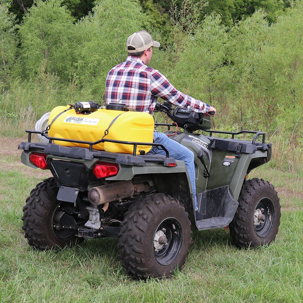 Master MFG 15 Gal Diesel Compatible Brush Pro Spot Sprayer - Flojet 1.6Gpm