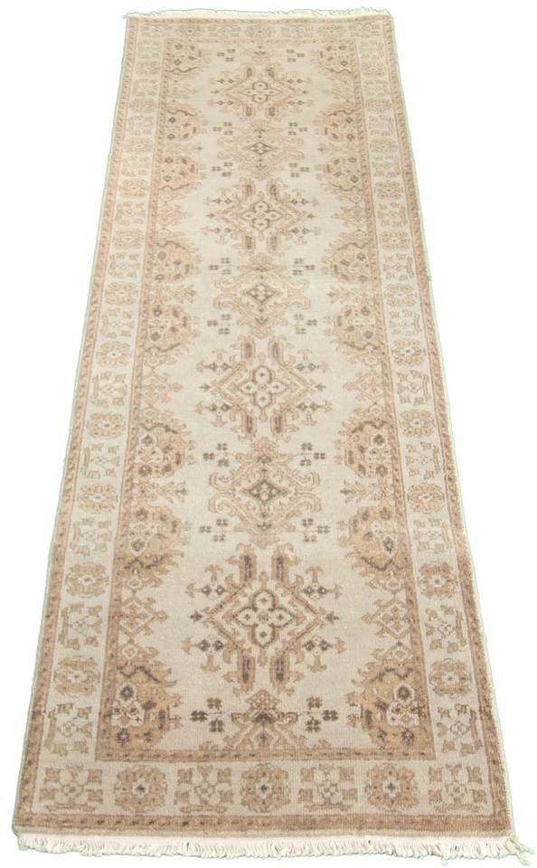 2'8" x 9'0" Vintage Hand-knotted Runner Rug Traditional Oriental Carpet - Image 2 of 4