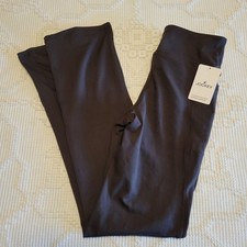 Jockey Women's Yoga Pant Super Soft size Small Black