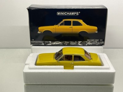 MINICHAMPS 081000 FORD ESCORT 1 STREET 1971 -YELLOW 1:18- GOOD IN BOX