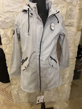 Women's Coat Canada Weather Gear XL NWT $200 water resistant light khaki color