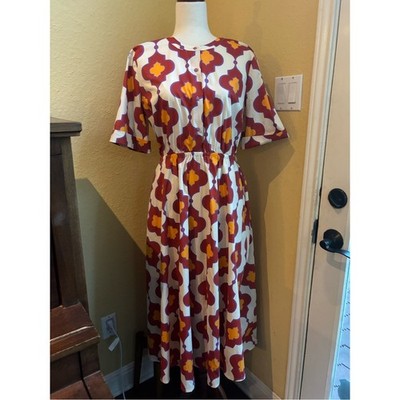 Niu (Italy) geometric button up dress. No belt. Large