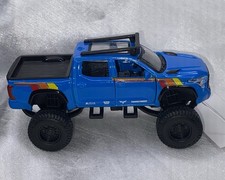 Toyota Tundra TRD Pro Maisto 2022 camioneta pickup azul fundido a presión neumáticos Toyo advertencia