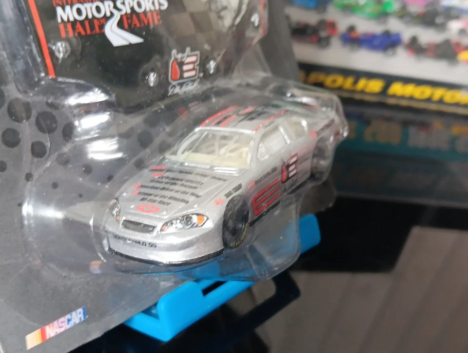 Dale Earnhardt #3 2006 Salón de la Fama Homenaje Plata 1:64 WC Ganadores Círculo Foto 3 de 4