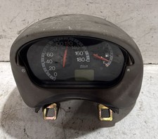 Compteur Fiat 600
