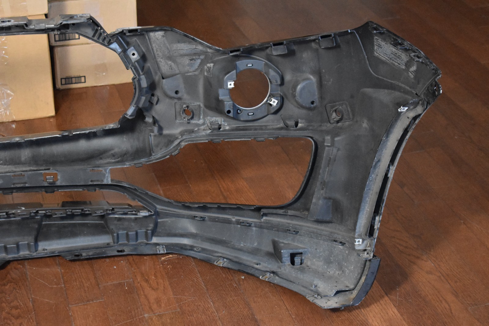 2017-2020 Maserati Levante Front Bumper Cover OEM Original Perfect 2018 2019