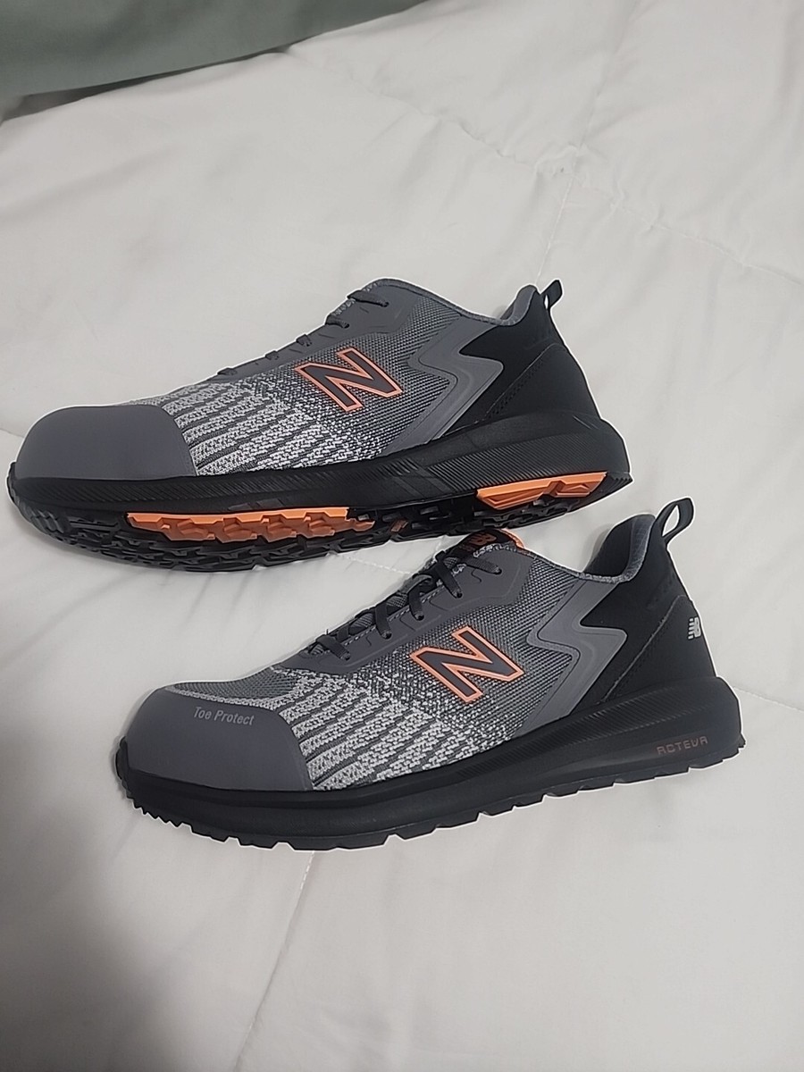 New Balance Speedwear Men's Steel Toe Safety Work Shoe 2E New Balance Speedwear Men's Steel Toe Safety Work Shoe 2E
